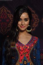 Shraddha Kapoor models for Anita Dogre_s Global Desi in Mehbob on 8th July 2011 (62).JPG